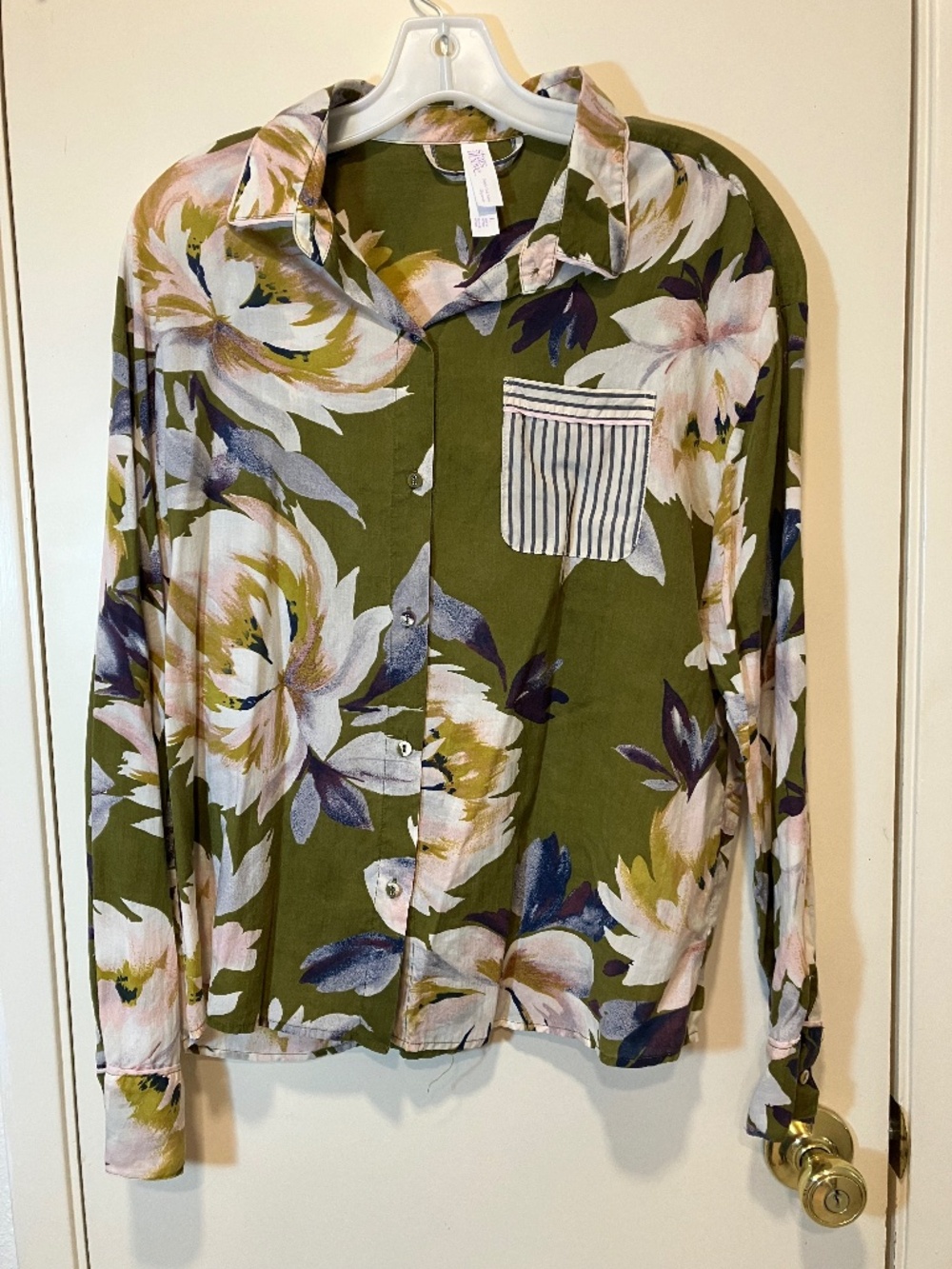 Stars Above Sleepwear long sleeve button down sleep top Large